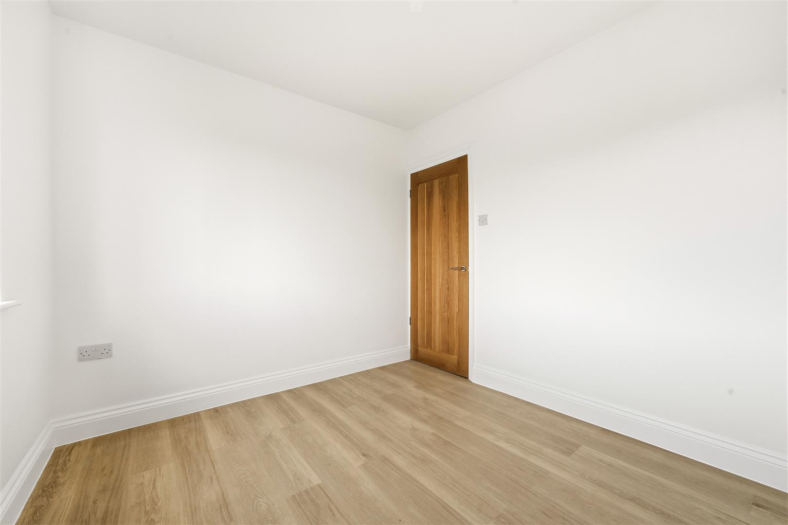 Graig-Y-Coed, Penclawdd, Swansea, SA4 3RL